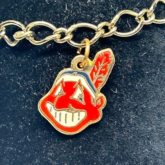 Vintage MLB Cleveland Indians Bracelet 1994 - Picture 2 of 6